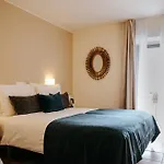 Hotel Vista Lakefront Boutique