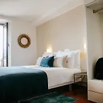 Vista Lakefront Boutique 3*