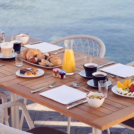 Vista Lakefront Boutique 호텔 3*