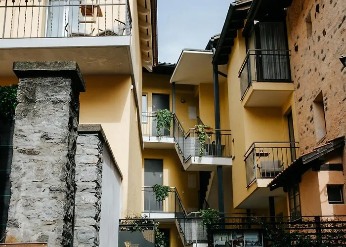 Vista Lakefront Boutique Szálloda 3*