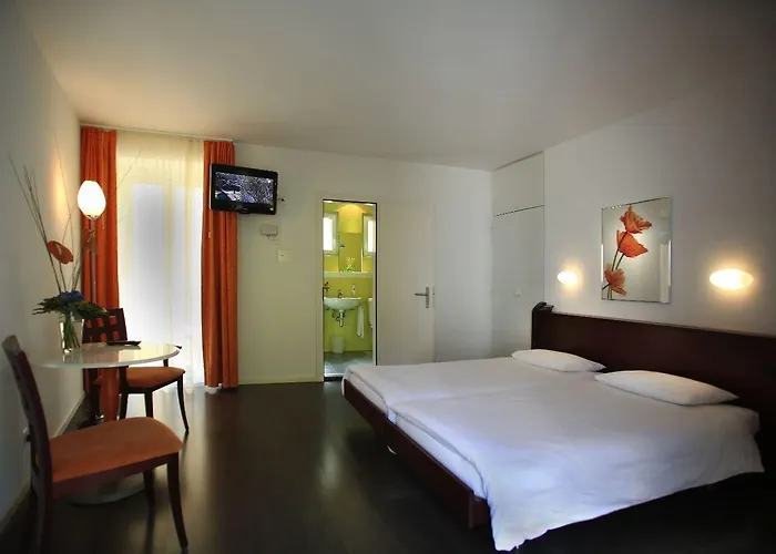 Hotel Vista Lakefront Boutique